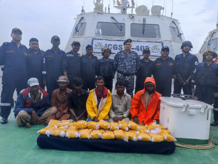 PAK BOAT
