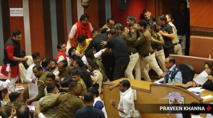 DELHI MCD CLASH