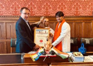 British government gave award to Parvsagarji Maharaj