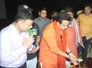 MP Ravi Kishan watching Adipurush