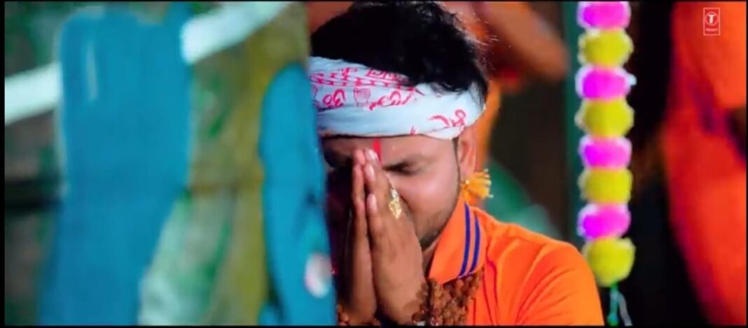 दे दीं मेहरारू एगो गोरे बाबा