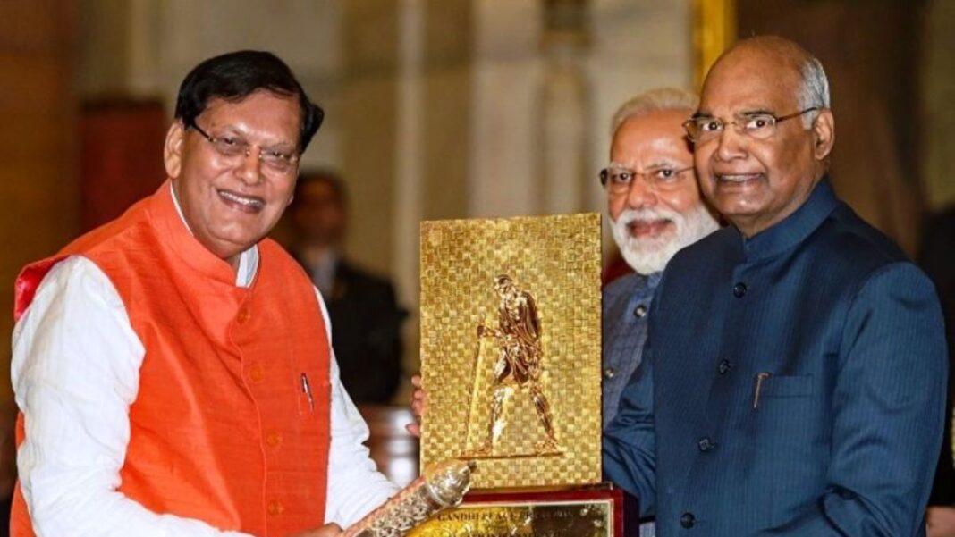 Bindeshwari Pathak Died on age of 80