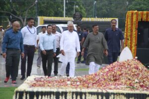 Nitish Kumar in Delhi at atal ji Smriti sthal 1