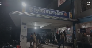 Araria Bus Firing and loot