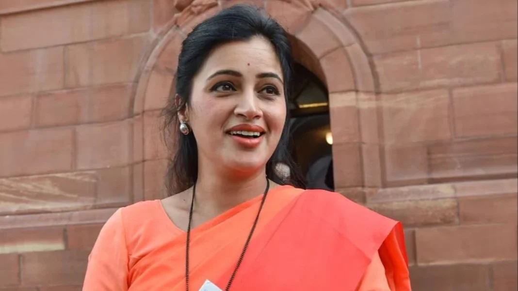 BJP 7th list Nvneet Rana