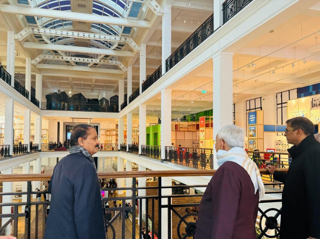 CM Nitish London Visit