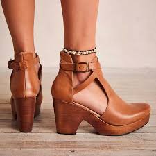 Clogs