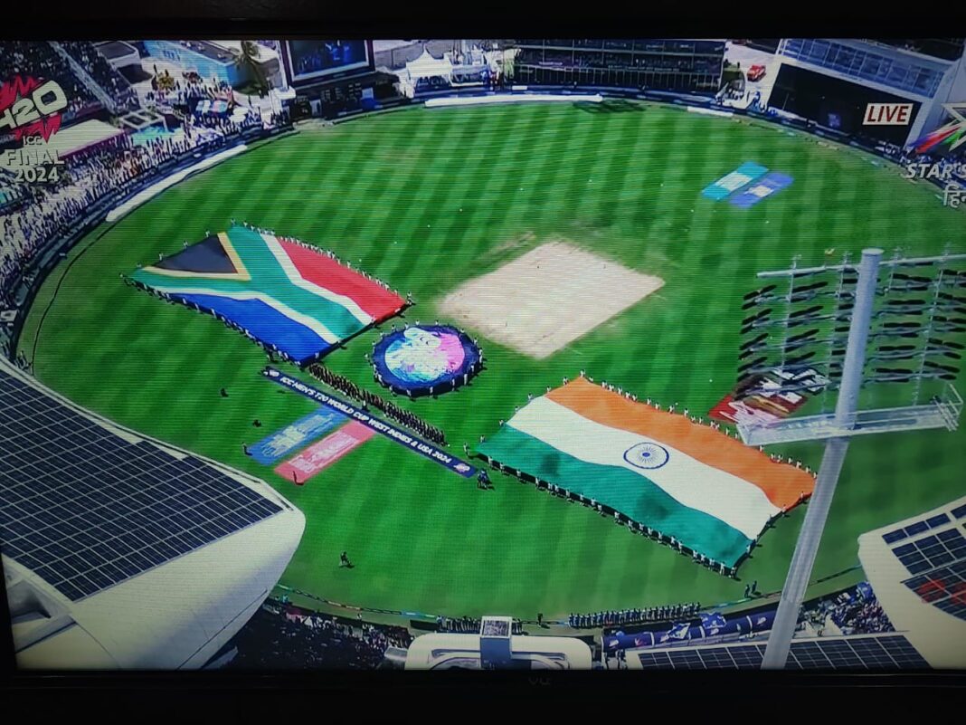 #T20WorldCupfinal,Rohit sharma out