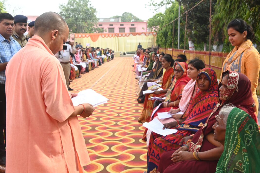 CM Yogi In Gorakhpur