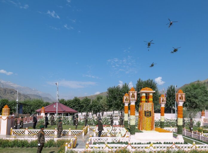 Kargil Vijay Diwas Kargil Vijay Diwas pm Modi In Kargil