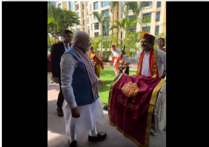 PM Modi Singapore Visit