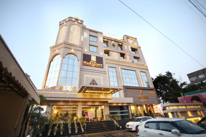 Hotel Harmony-Inn Raid