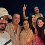 Vicky Kaushal making the victory sign