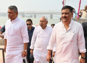 Nitish Kumar visited Begusarai Simaria Ghat