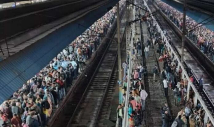 Delhi station stampede