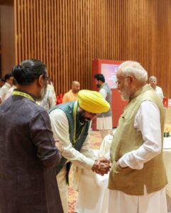 PM Modi With Bhagwant Maan