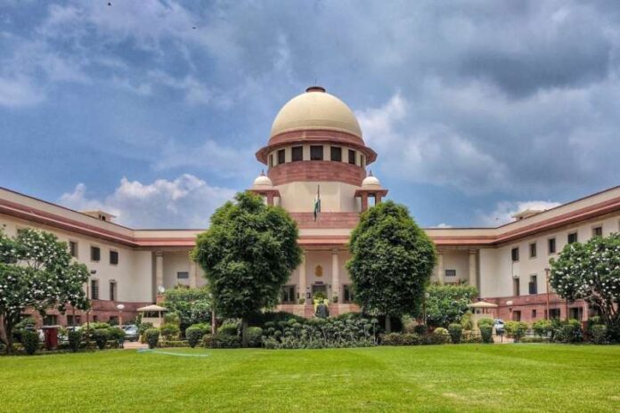 Supreme_Court_reprimands_Central_Government_2-1.jpg