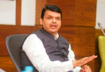 पीएम पद के लिए उद्धव ठाकरे ने लिया देवेंद्र फडणवीस का नाम, सियासत में हलचल