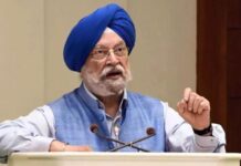क्या पेट्रोल, डीज़ल की कीमतें जल्द ही कम होंगी? कच्चे तेल की कीमतों में कमी के बीच सरकार ने दिया जवाब