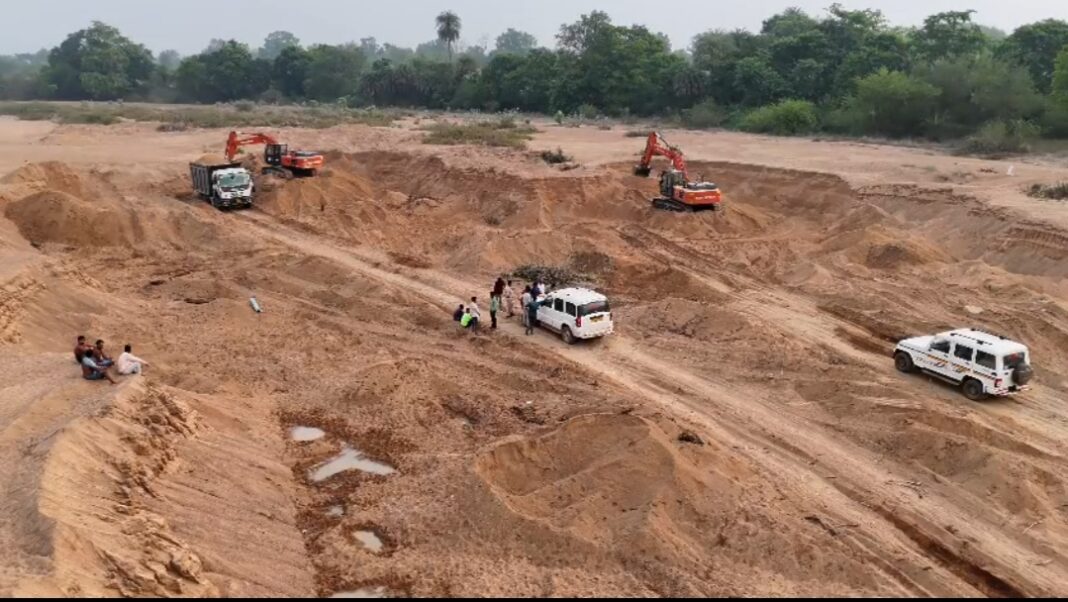 Mahasamund Illegal Mining