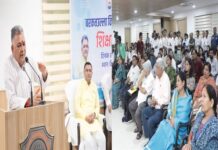 विद्यार्थी हित, गुणवत्ता और पारदर्शिता पर आधारित कार्य संस्कृति विकसित करें विश्वविद्यालय : मंत्री परमार