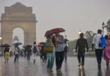 मॉनसून आया, झमाझम नहीं बरसा! दिल्ली में बारिश ने किया निराश