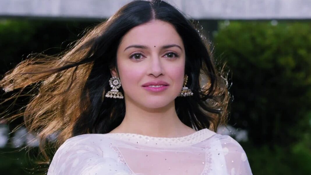 Divya Khosla