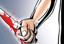 रंगदारी वसूलने के लिए युवक पर चाकू से हमला, जांघ में गंभीर चोट