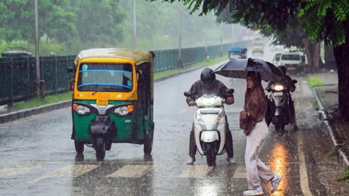 qr9i4eh8_-monsoon-_625x300_03_Ju.jpg