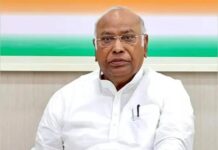 चुनाव आयोग के खुलासे पर कांग्रेस मंगलवार को करेगी वर्किंग कमेटी की बैठक, खड़गे बोले-ये हमारे देश के बचे रहने से जुड़ा है