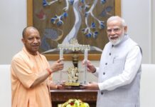 PM मोदी से मिले CM योगी, करीब एक घंटे चली मुलाकात CM Yogi met PM Modi