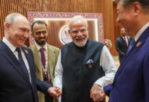 पहलगाम आतंकी हमले की निंदा, न्यूक्लियर रिस्क, क्रॉस-बॉर्डर पेमेंट, जानिए दिल्ली में अपनाएं गए BRICS समिट के घोषणापत्र में क्या-क्या है PM Modi, Putin and Jinping...a powerful picture of BRICS