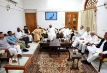 CEC ज्ञानेश कुमार के खिलाफ विपक्ष की जल्द होगी बैठक, CJP आक्रामक; UP में EC का बड़ा एक्शन SIR Dispute Opposition meeting